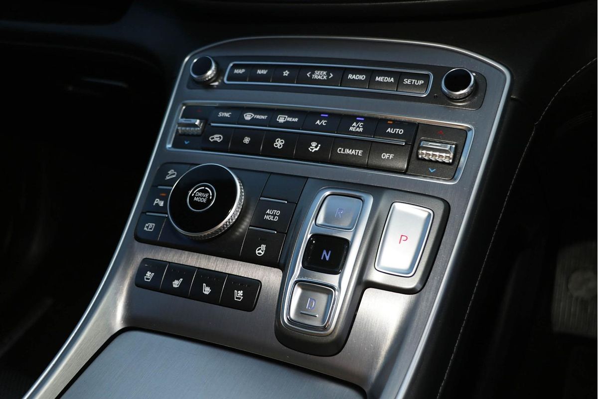 2022 Hyundai Santa Fe Highlander TM.V4