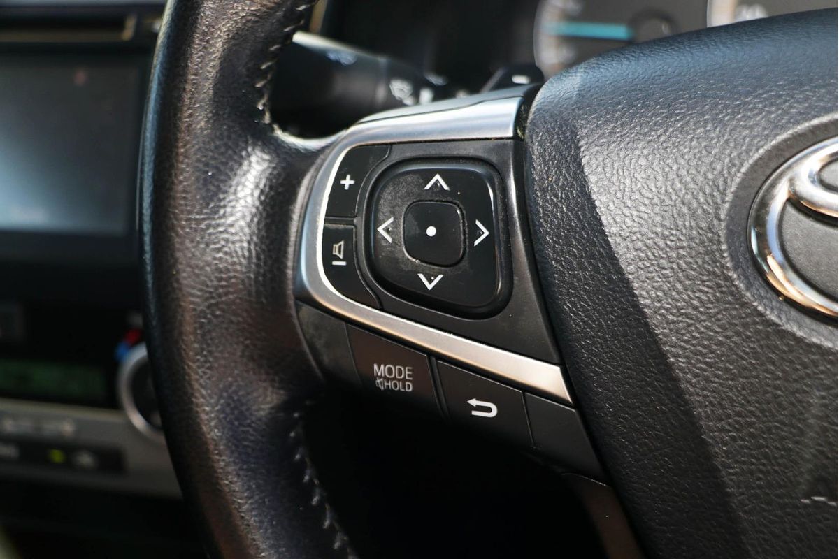 2016 Toyota Camry Atara SL ASV50R