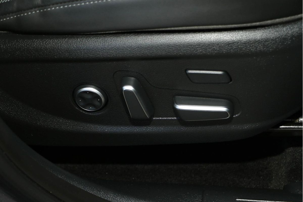 2022 Hyundai Santa Fe Highlander TM.V4