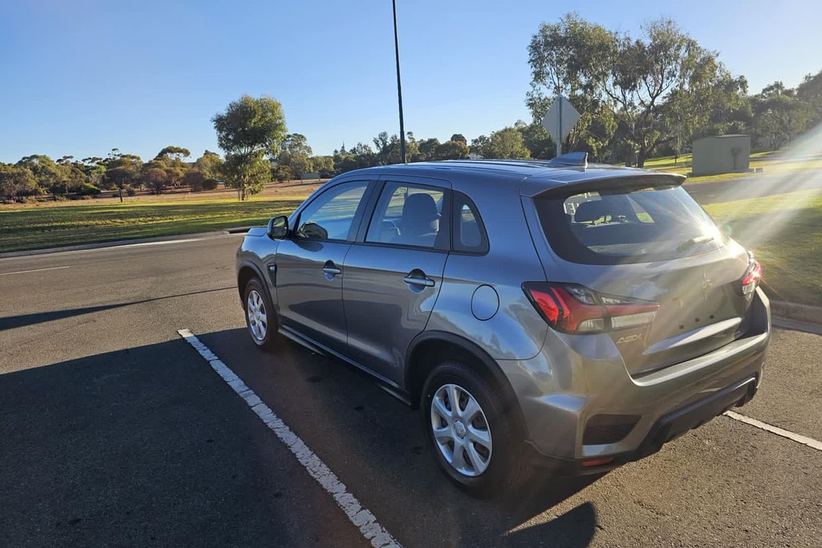 2025 Mitsubishi ASX GS XD