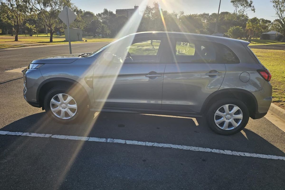 2025 Mitsubishi ASX GS XD