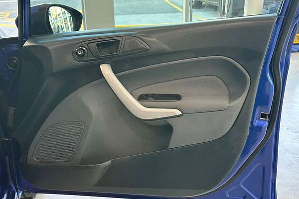 2012 Ford Fiesta LX WT