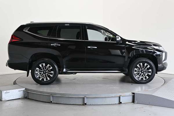 2021 Mitsubishi Pajero Sport GLS QF