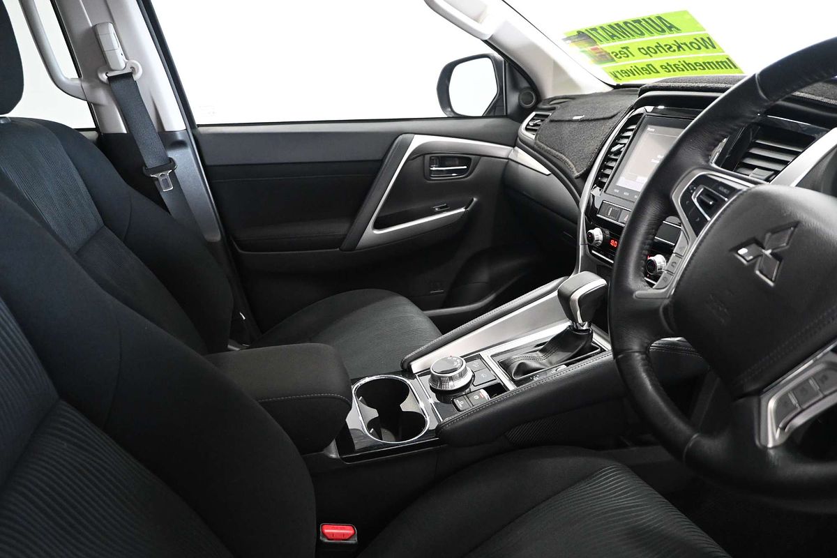 2021 Mitsubishi Pajero Sport GLS QF