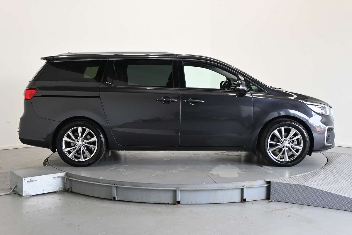 2020 Kia Carnival Platinum YP
