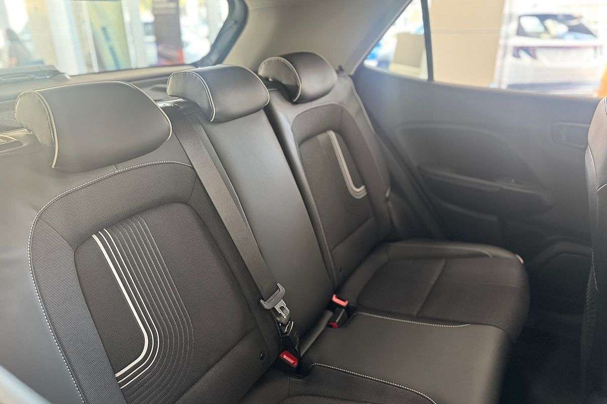 2024 Hyundai Venue Active QX.V5