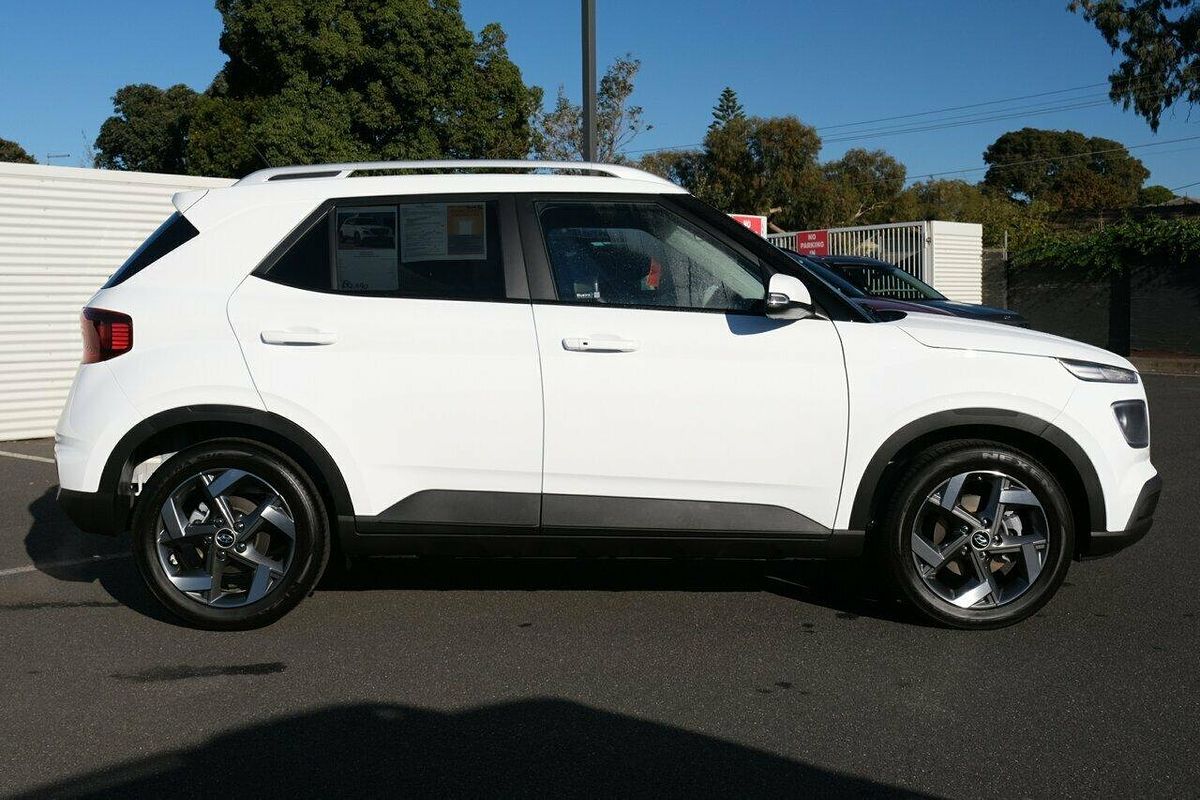 2025 Hyundai Venue Elite QX.V5