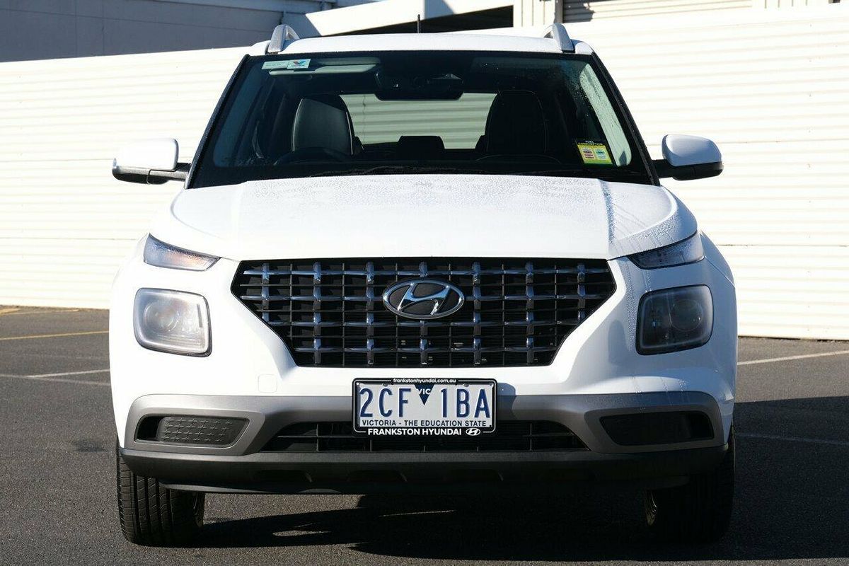 2025 Hyundai Venue Elite QX.V5