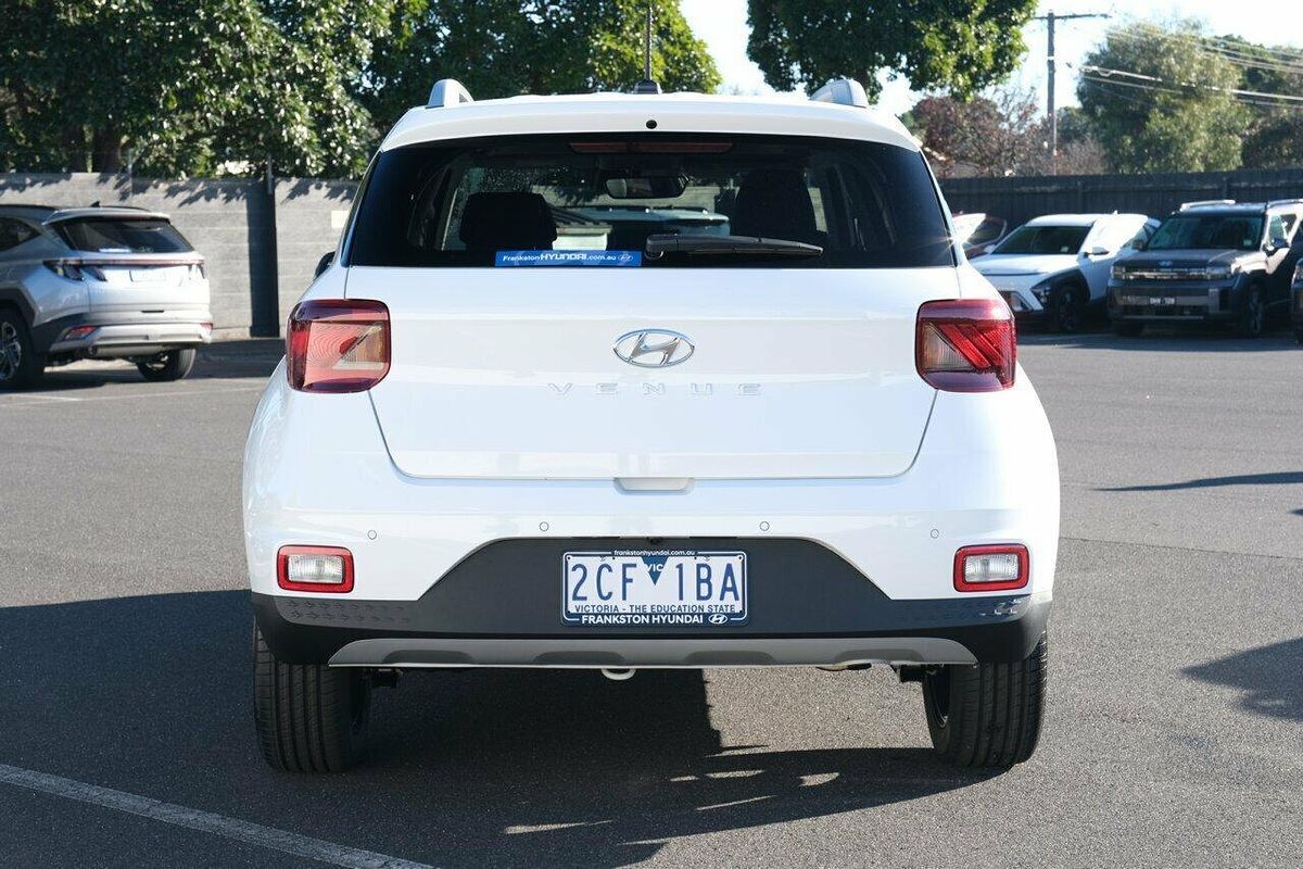 2025 Hyundai Venue Elite QX.V5