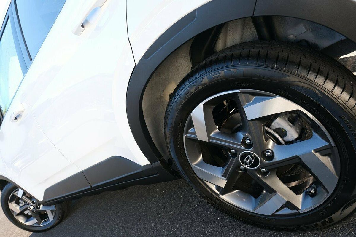 2025 Hyundai Venue Elite QX.V5