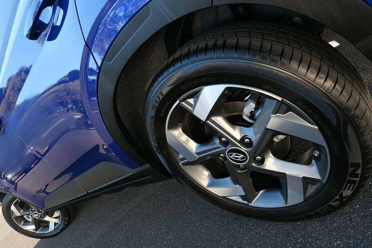 2024 Hyundai Venue Elite QX.V5
