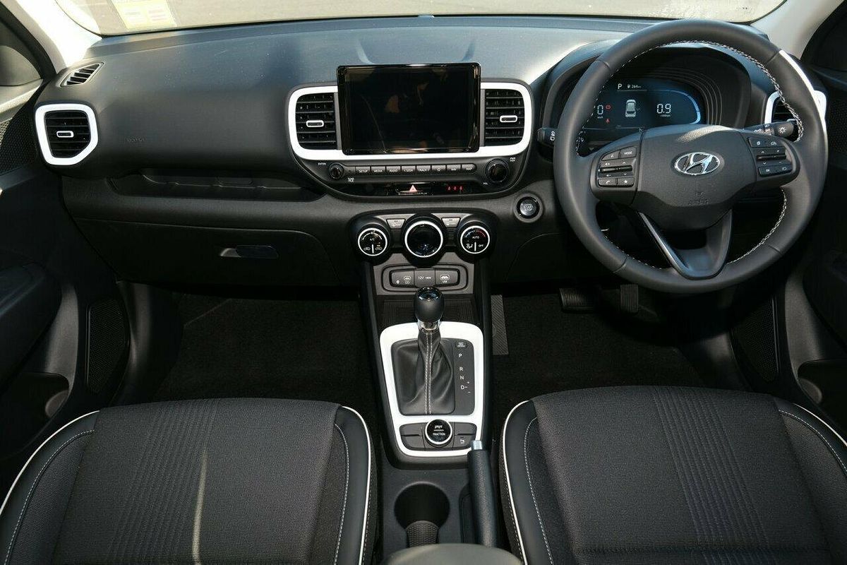 2025 Hyundai Venue Elite QX.V5