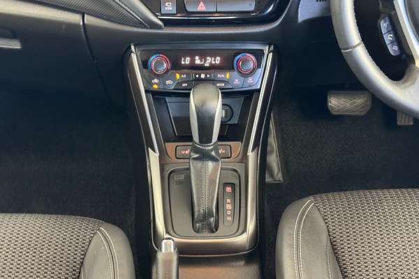 2023 Suzuki S-Cross JYB