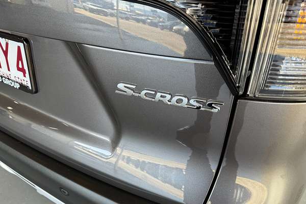 2023 Suzuki S-Cross JYB