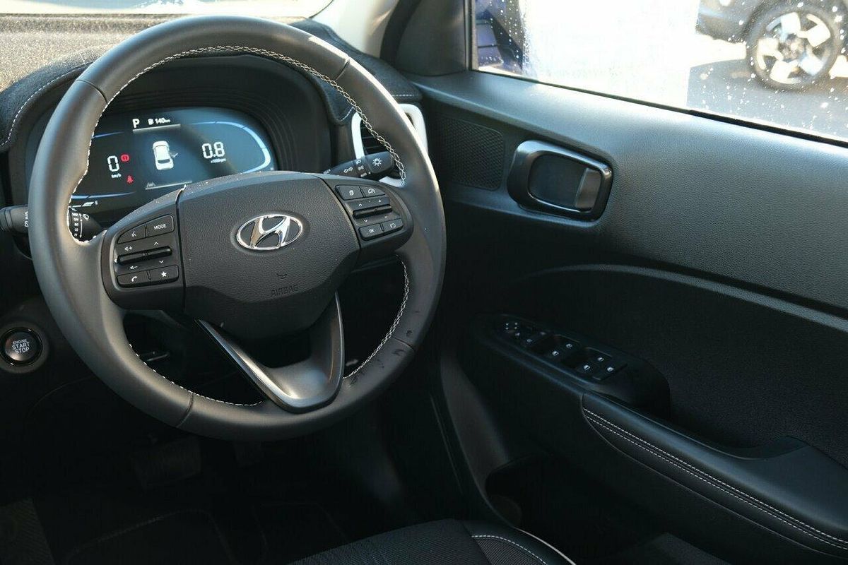 2024 Hyundai Venue Elite QX.V5