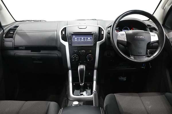 2020 Isuzu MU-X LS-M