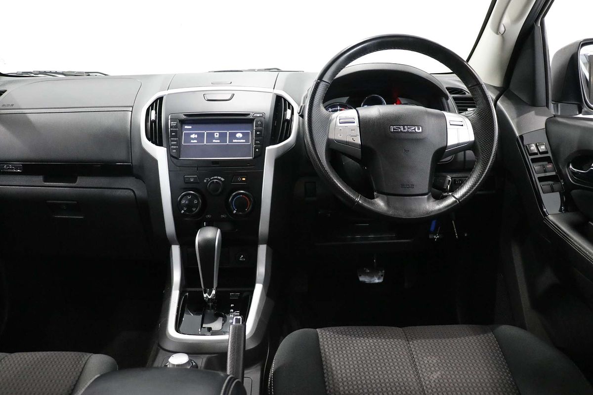2020 Isuzu MU-X LS-M