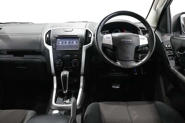 2020 Isuzu MU-X LS-M