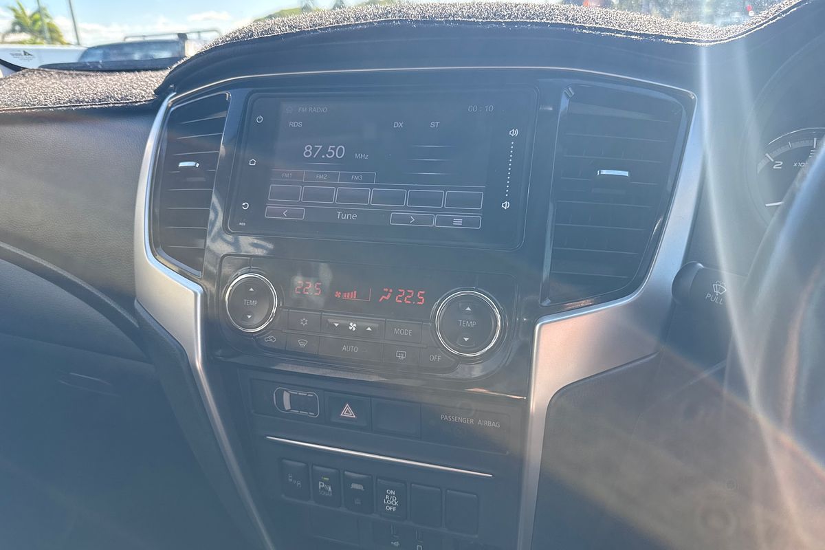 2022 Mitsubishi Triton GLS MR 4X4