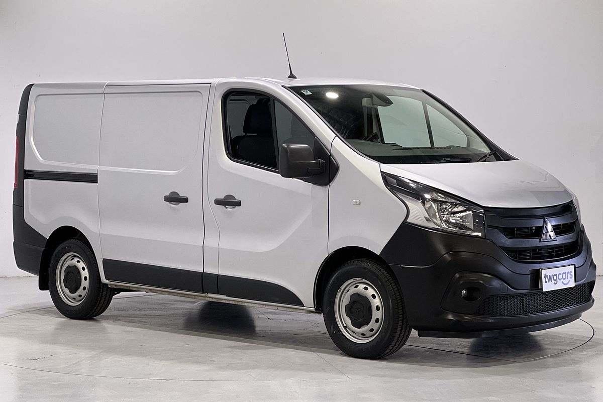 2020 Mitsubishi Express GLX SN SWB