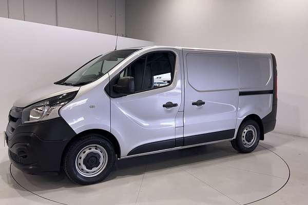 2020 Mitsubishi Express GLX SN SWB