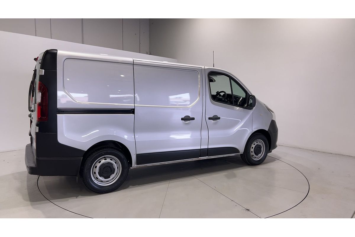 2020 Mitsubishi Express GLX SN SWB