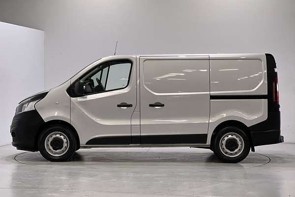 2020 Mitsubishi Express GLX SN SWB