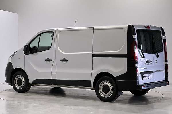 2020 Mitsubishi Express GLX SN SWB