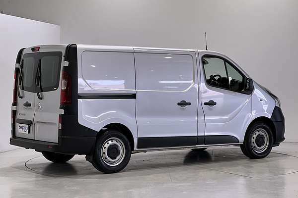 2020 Mitsubishi Express GLX SN SWB