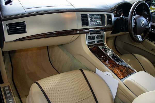 2014 Jaguar XF Portfolio X250