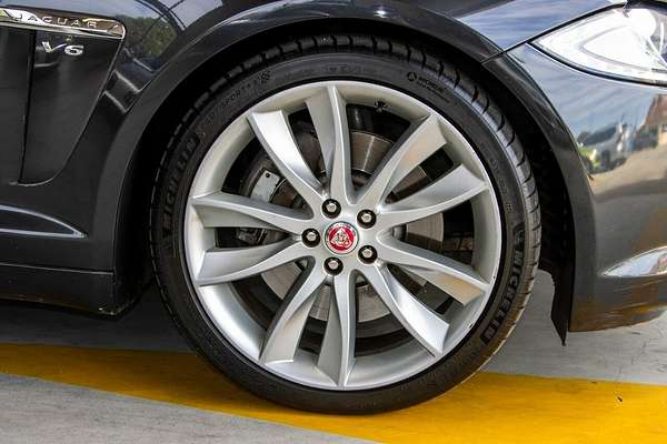 2014 Jaguar XF Portfolio X250