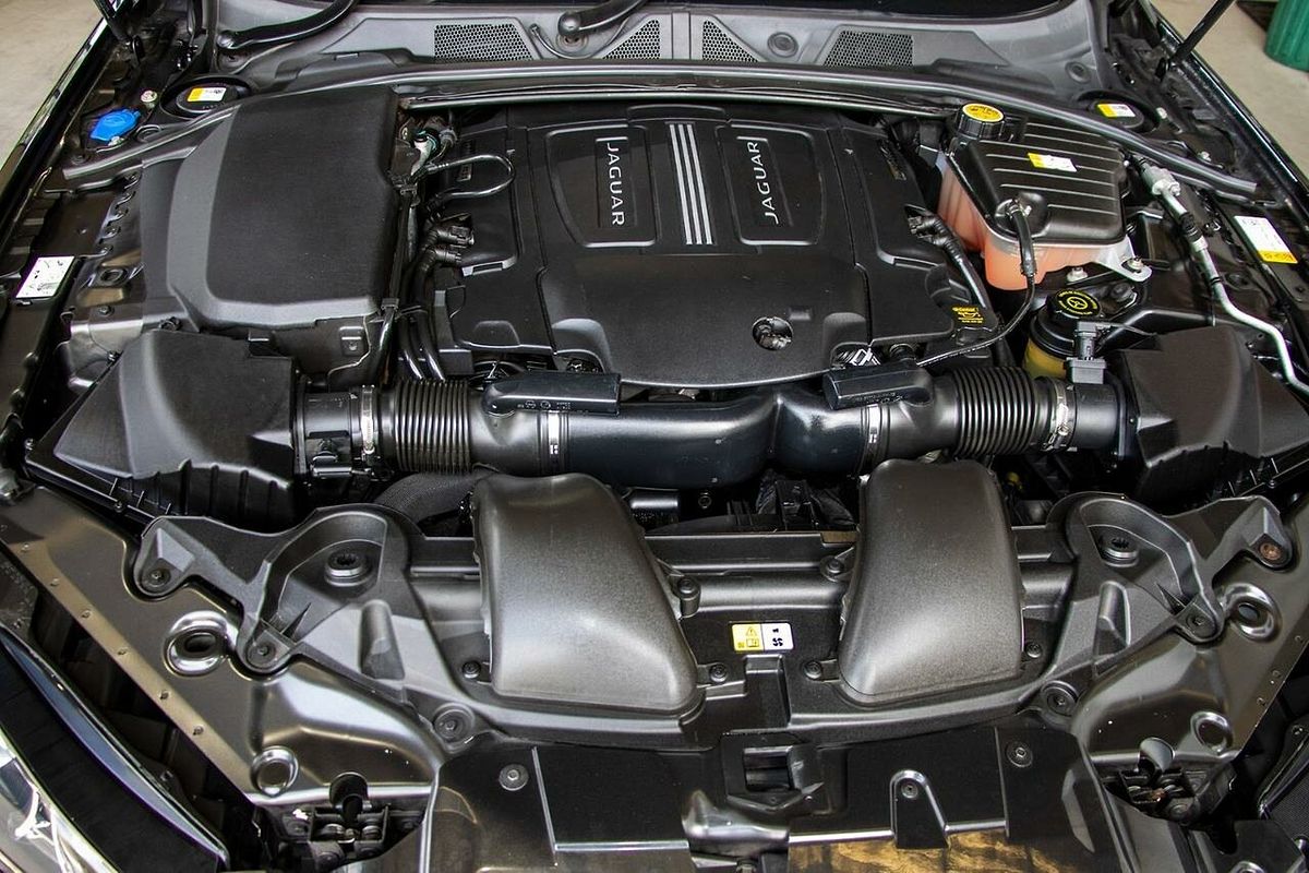 2014 Jaguar XF Portfolio X250