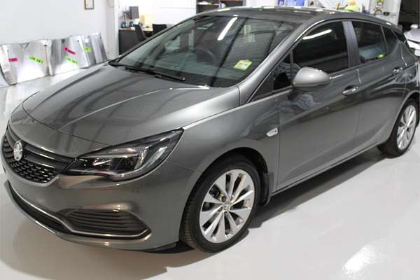 2018 Holden Astra R BK MY18.5