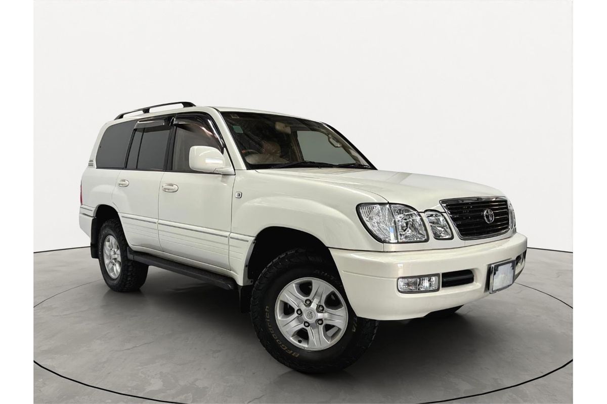 1999 Toyota Landcruiser Cygnus