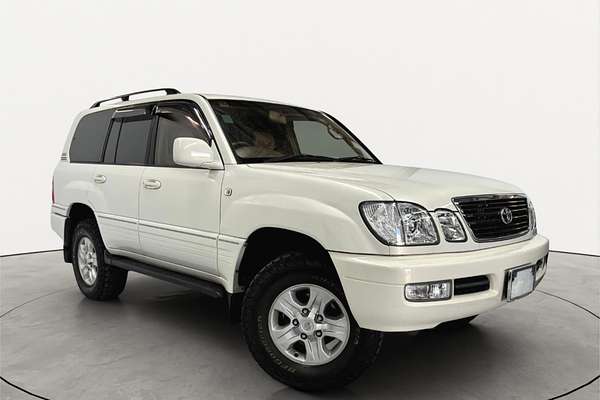 1999 Toyota Landcruiser Cygnus
