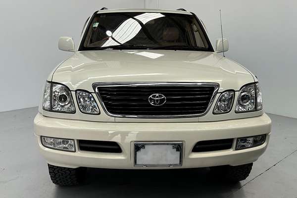 1999 Toyota Landcruiser Cygnus