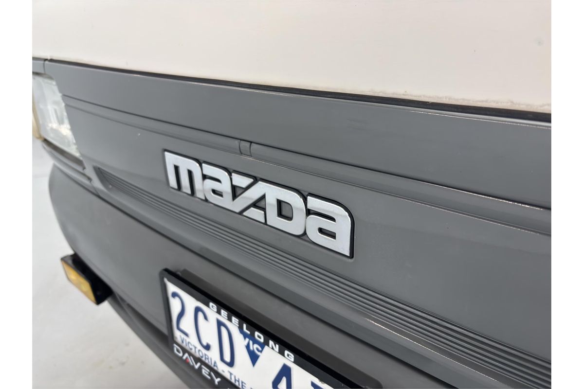 2000 Mazda Bongo Brawny