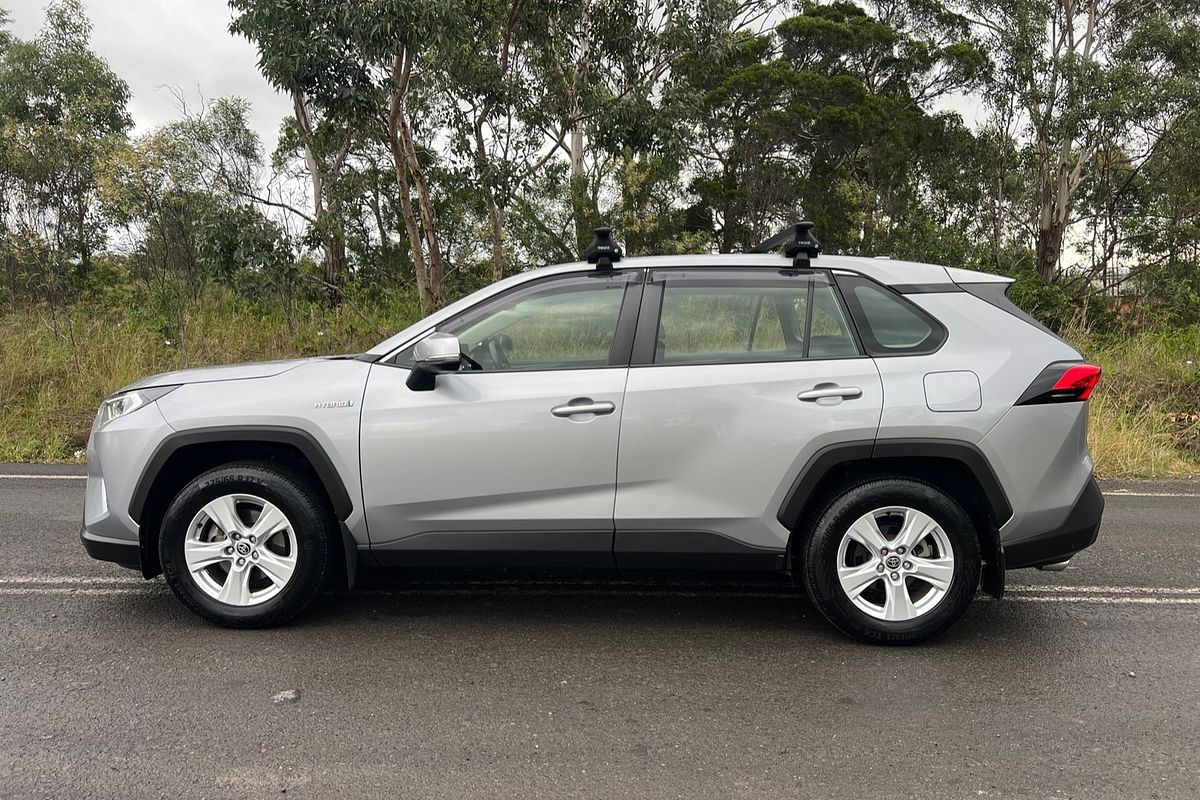 2020 Toyota RAV4 GX AXAH54R