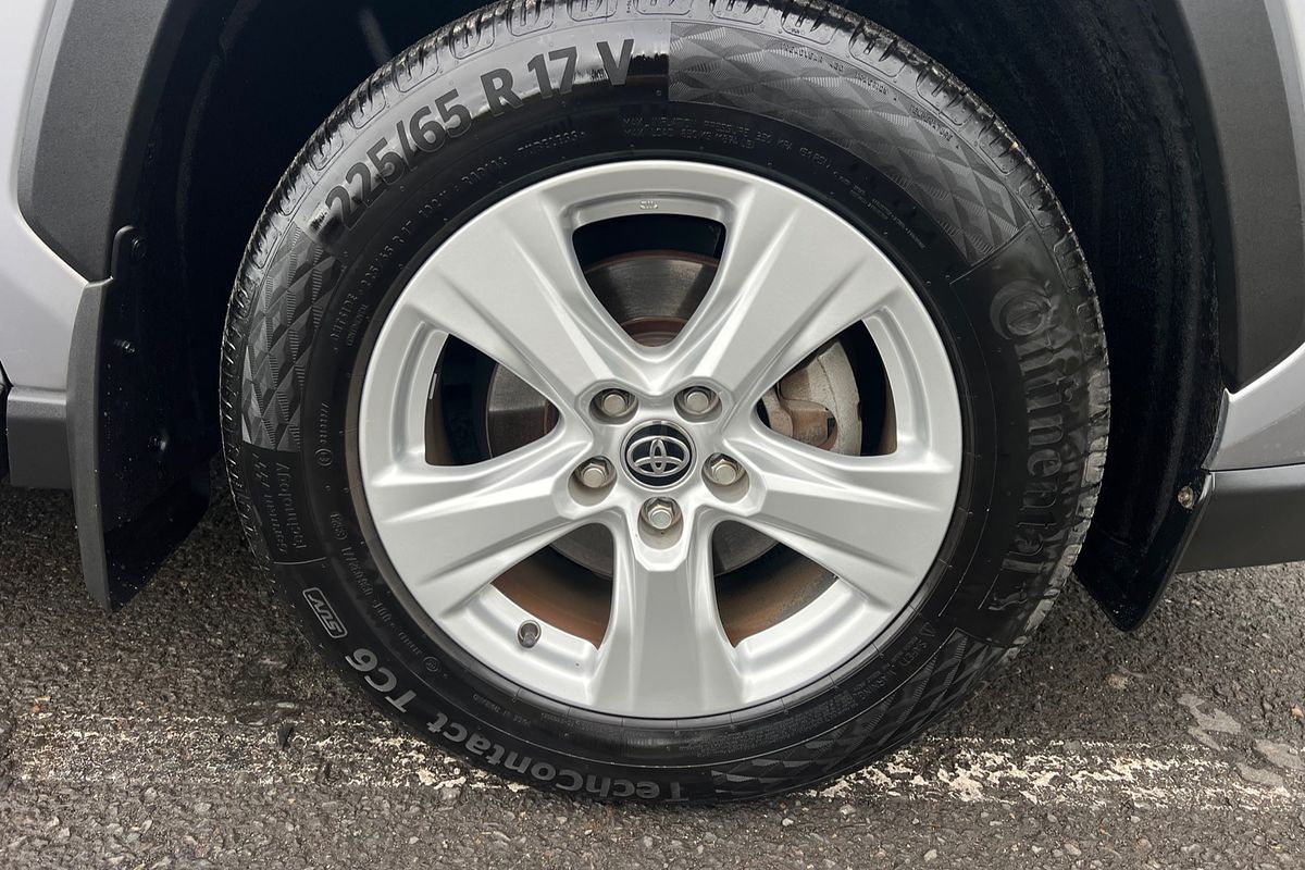 2020 Toyota RAV4 GX AXAH54R