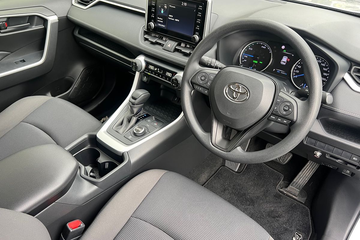 2020 Toyota RAV4 GX AXAH54R