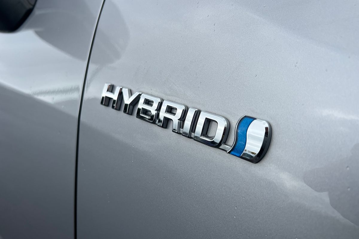 2020 Toyota RAV4 GX AXAH54R