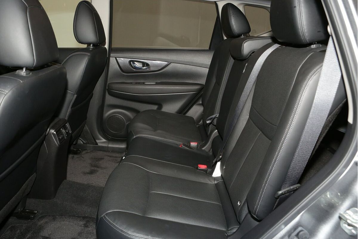2021 Nissan X-TRAIL ST-L T32