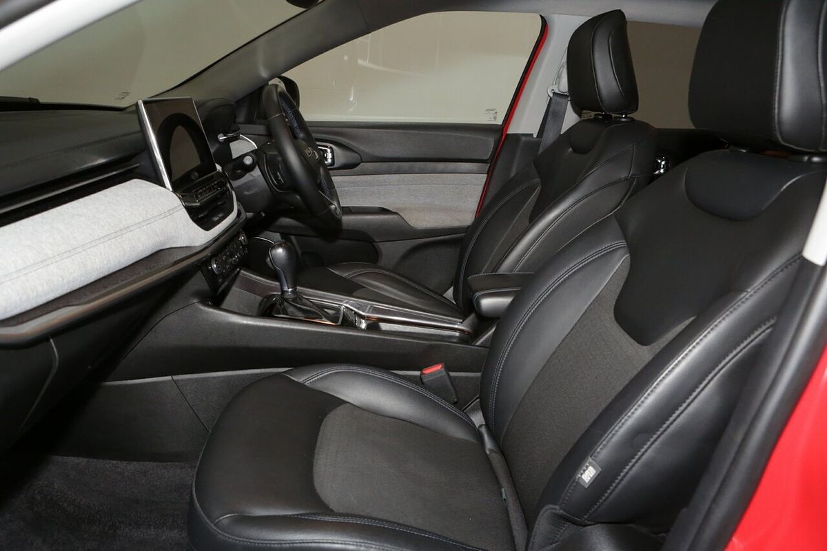 2021 Jeep Compass Launch Edition M6