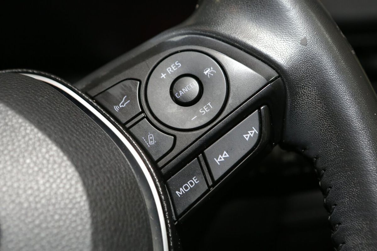 2021 Toyota RAV4 GXL MXAA52R