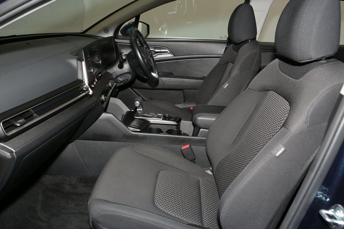 2024 Kia Sportage S NQ5
