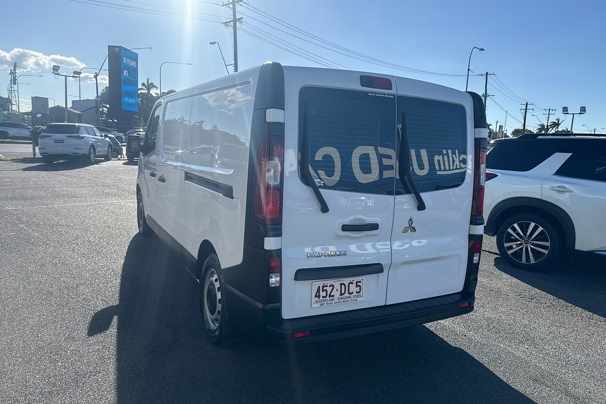 2021 Mitsubishi Express LWB