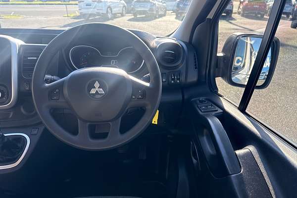 2021 Mitsubishi Express LWB
