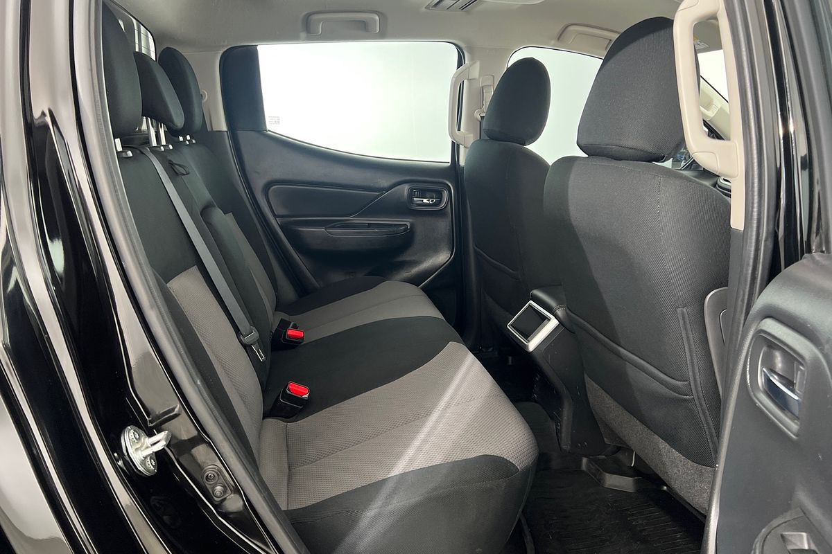 2021 Mitsubishi Triton GLX+ MR 4X4