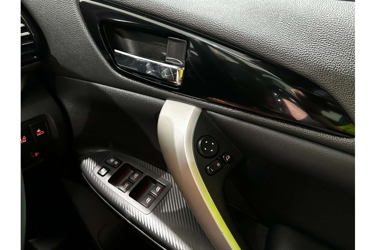 2022 Mitsubishi Eclipse Cross PHEV Exceed YB
