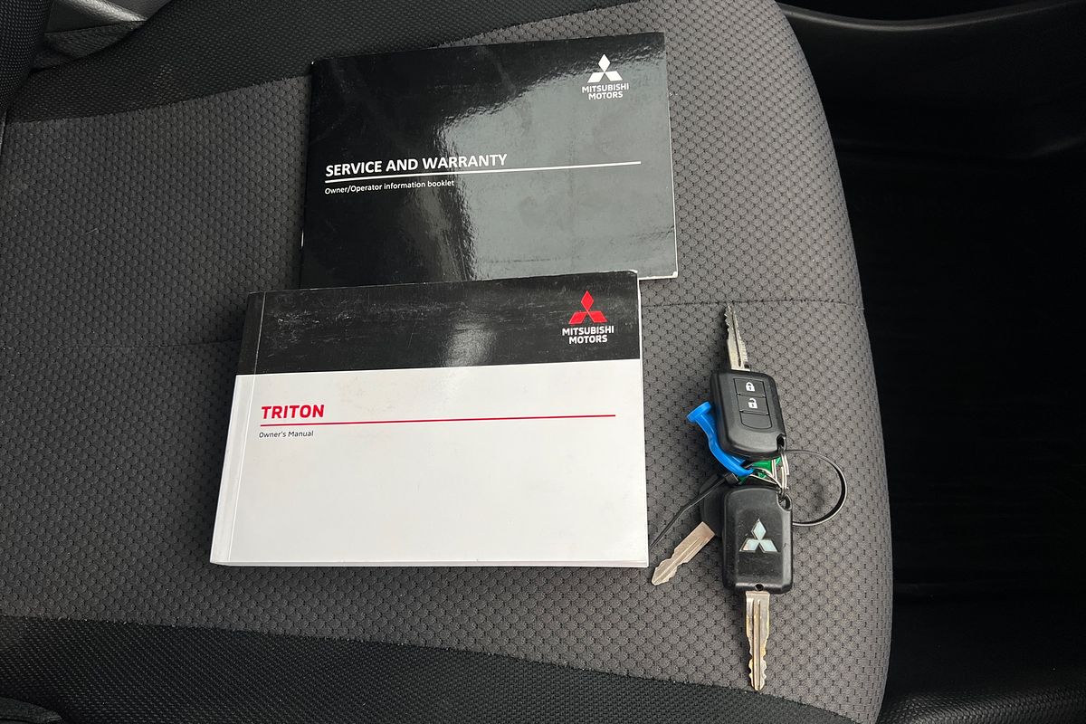 2021 Mitsubishi Triton GLX+ MR 4X4